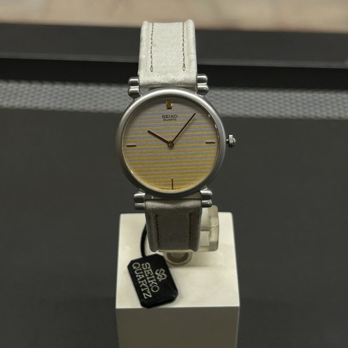 Seiko Quartz Vintage 1970s women's watch new