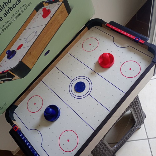 Wooden air hockey table used, 51x31 cm