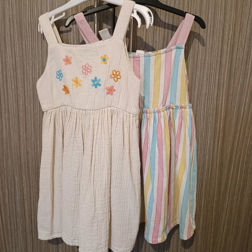 LC Waikiki sleeveless summer dresses like new, size 110-116 cm, 5-6 years, pack of 2