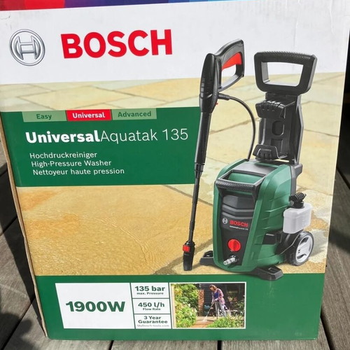 Bosch Universal Aquatak 135 high-pressure washer used