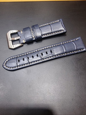 Panerai leather strap 24mm new, blue