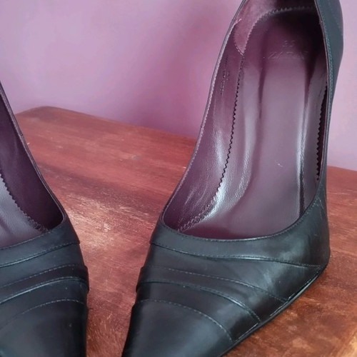 Zara pointed black pumps used, size 39