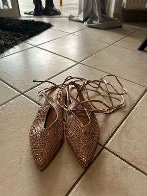 Ballerinas pink gold new, size 38