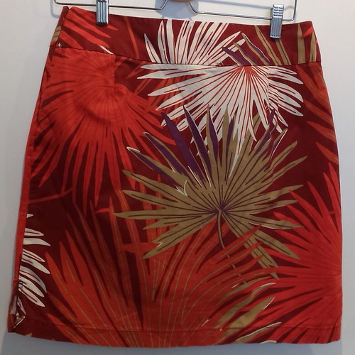 Gap women's skirt like new, size M, red, colorful