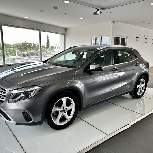 Mercedes-Benz GLA 180 2019CDI Auto Business like new, diesel SUV