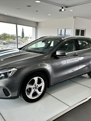 Mercedes-Benz GLA 180 2019CDI Auto Business like new, diesel SUV