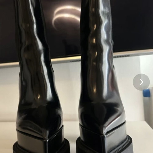 Versace platform boots like new, size 38, black