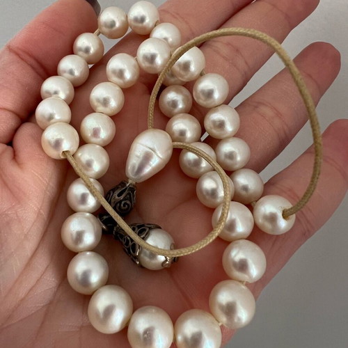 Worry beads made of artificial pearls like new