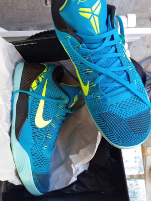 Kobe IX Elite Low Protro sneakers like new, multicolor, size 50.5