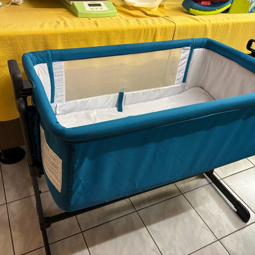 Carello Baby Cot like new