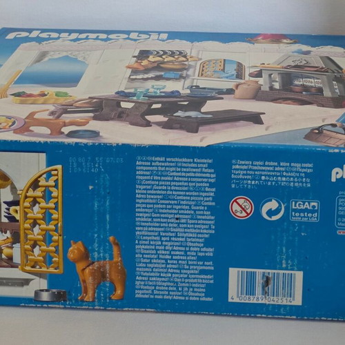 Playmobil Castle Kitchen 4251 sealed, minor box wear