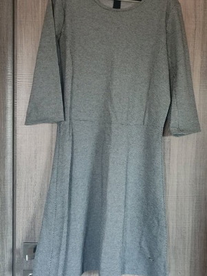 Oodji office dress like new, size M, black and white