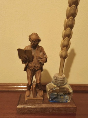 Vintage wooden writing set "The Bookworm" (Spitzweg) with inkwell and pen
