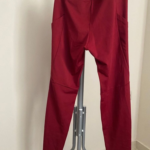 Burgundy high-waisted sports leggings with pockets like new, Active 21 M