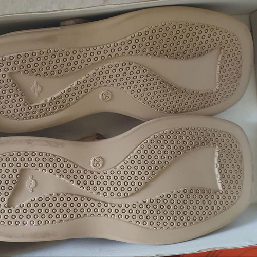 Children's Sandals Dicosta size 29. In excellent condition