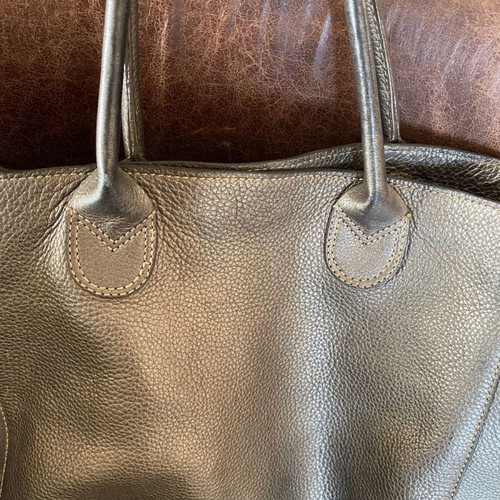 Unisa bronze leather handbag used
