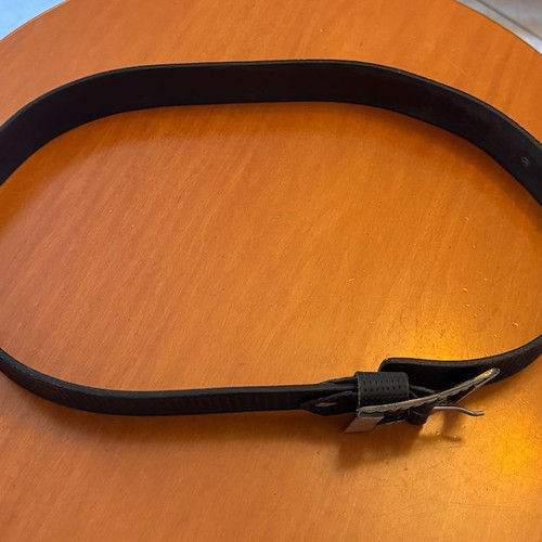 Leather Men's Belt with Metal Buckle, Like New, Black, Size 75
