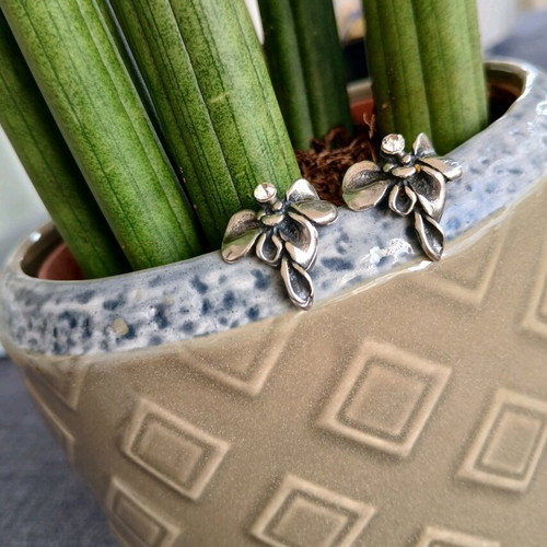 925 Silver Earrings with Zircon Bow and Leaf Design