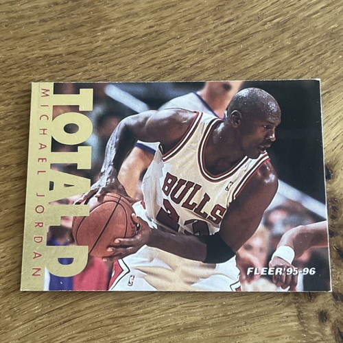 1995-96 Fleer International Total D Michael Jordan #200 used
