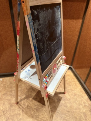 Wooden Double-Sided Kids Drawing Easel used with chalkboard and storage shelf