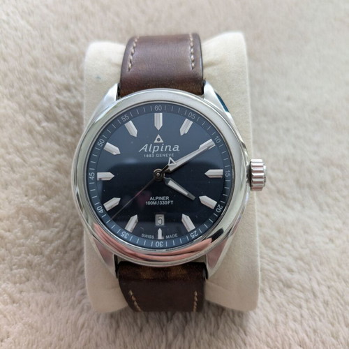 Alpina Alpiner AL240NS4E6 watch like new, quartz, 42 mm