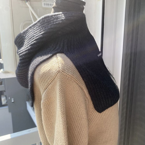Pinko grey knit hat, one size