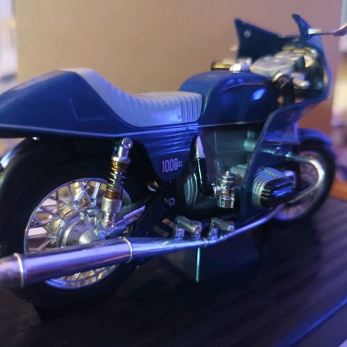 BMW R100-RS 1:12 used collectible model