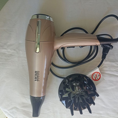 VICKO Hairdryer 2400 W like new with accessories