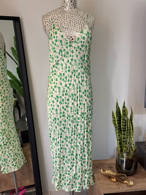 Zara satin midi dress with cream green flowers like new, size M