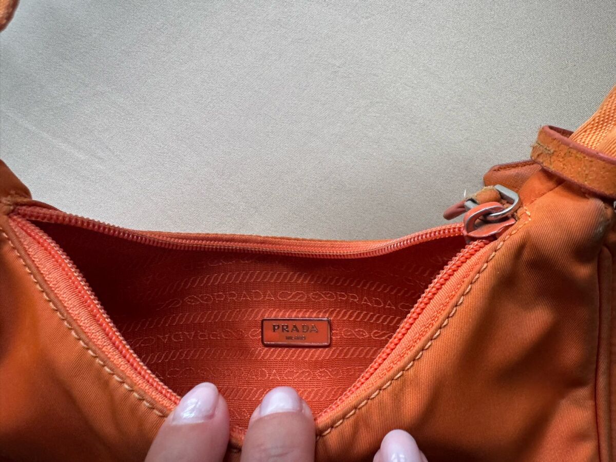 Prada shoulder bag used, vintage, orange - € 120,00 - Vendora.cy