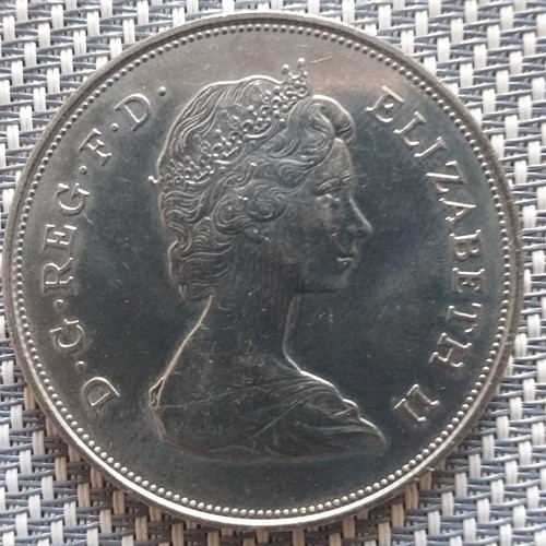 British 25 Pence Coins like new, commemorative set