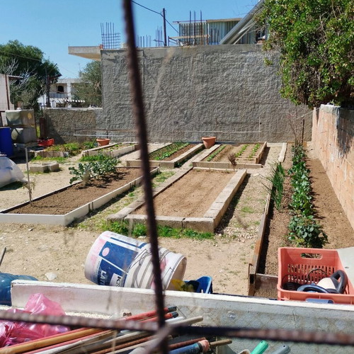 Corner plot 200sqm within city plan, buildable