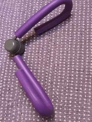 Fitness device adductor spring like new