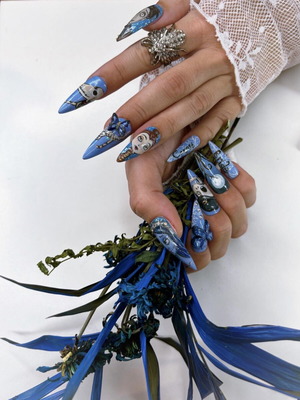 Press-On Nails Corpse Bride Medium Stiletto Size new