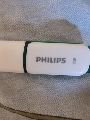 Philips Snow USB Stick 8GB like new