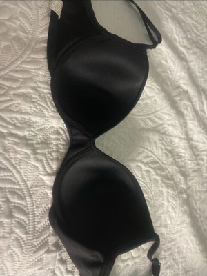 Black bra with adjustable straps like new