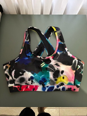 Superdry Γυναικείο Αθλητικό Μπουστάκι MEDIUM No 40 ΚΑΙΝΟΥΡΓΙΟ