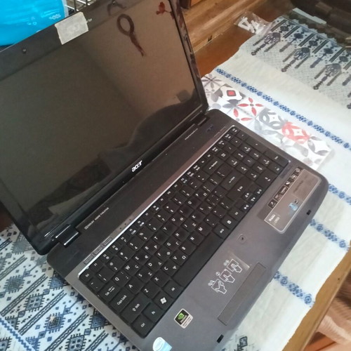 Acer Aspire 5738ZG laptop for parts without hard drive, used