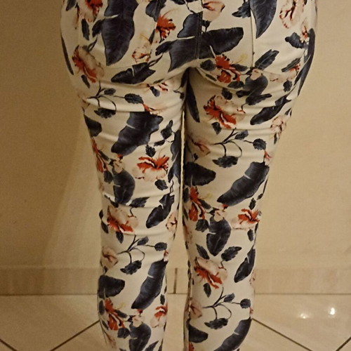 Elastic pants slim fit size S like new, white and blue