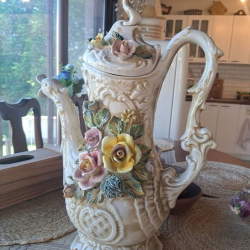 Capodimonte large coffee pot used, 5 liters