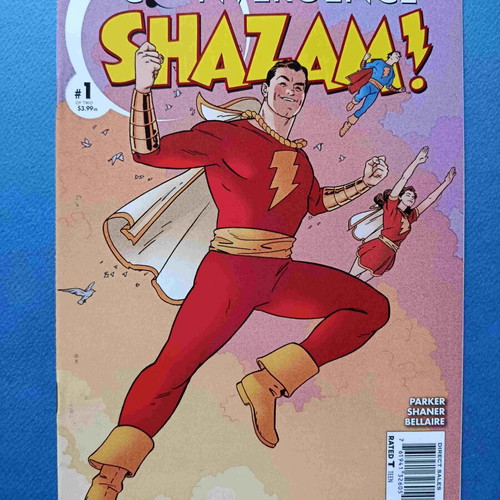 Convergence Shazam 2 comic book used, English