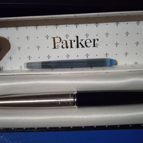 Parker 45 Classic Flighter fountain pen like new with original box