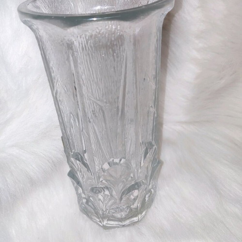 Vintage Italian Fidenza vase 1980 like new, pressed glass