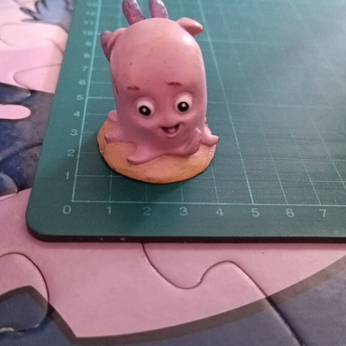 Pearl figure from Finding Nemo by Disney Pixar like new