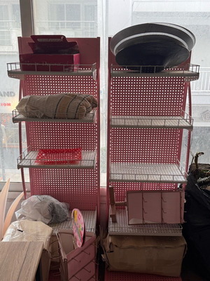 Store stand like new, various designs