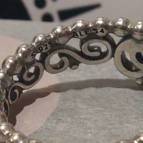 Pandora ring new with blue zircon and heart design