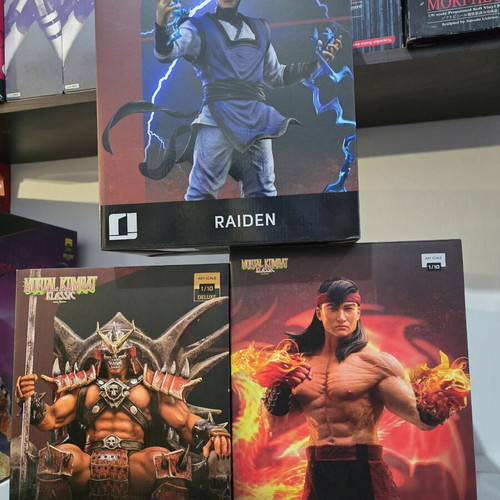 Iron Studios Mortal Kombat 1/10 Bundle like new