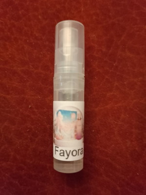 Fayora by Paris Corner Eau de Parfum 1.5 ml like new
