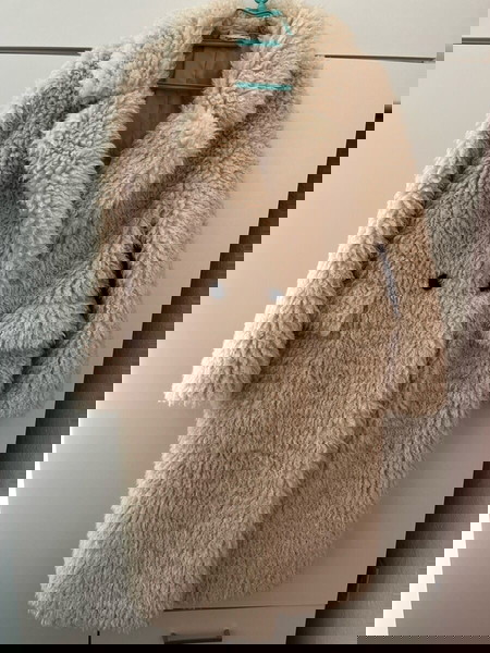 Μακριά εκρού γούνα Glamorous size 36