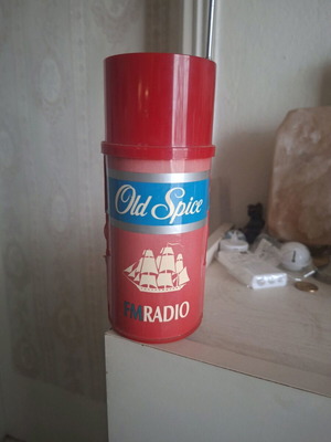 Vintage Old Spice radio used